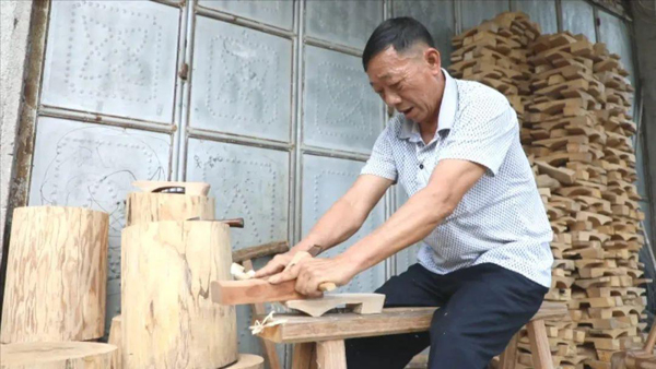 黄春才